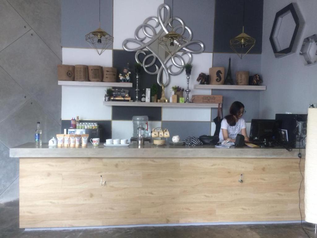 The Batik Bed And Coffee Bandung Hotel Eksteriør billede